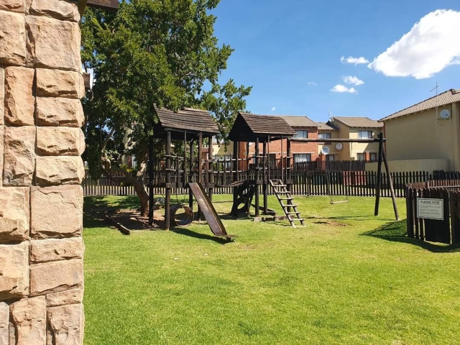 To Let 2 Bedroom Property for Rent in Bayswater Free State